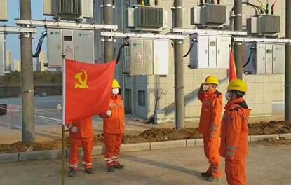 “火線”入黨，在湖北保衛(wèi)戰(zhàn)的戰(zhàn)場上接受組織的考驗