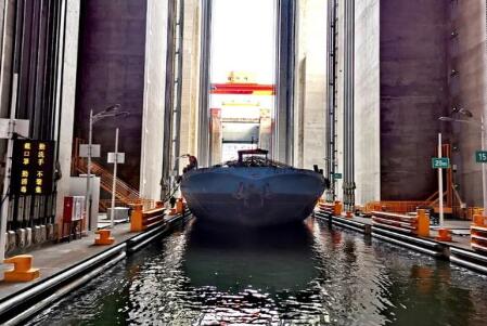 單日通貨7500噸，向家壩升船機(jī)通航創(chuàng)紀(jì)錄