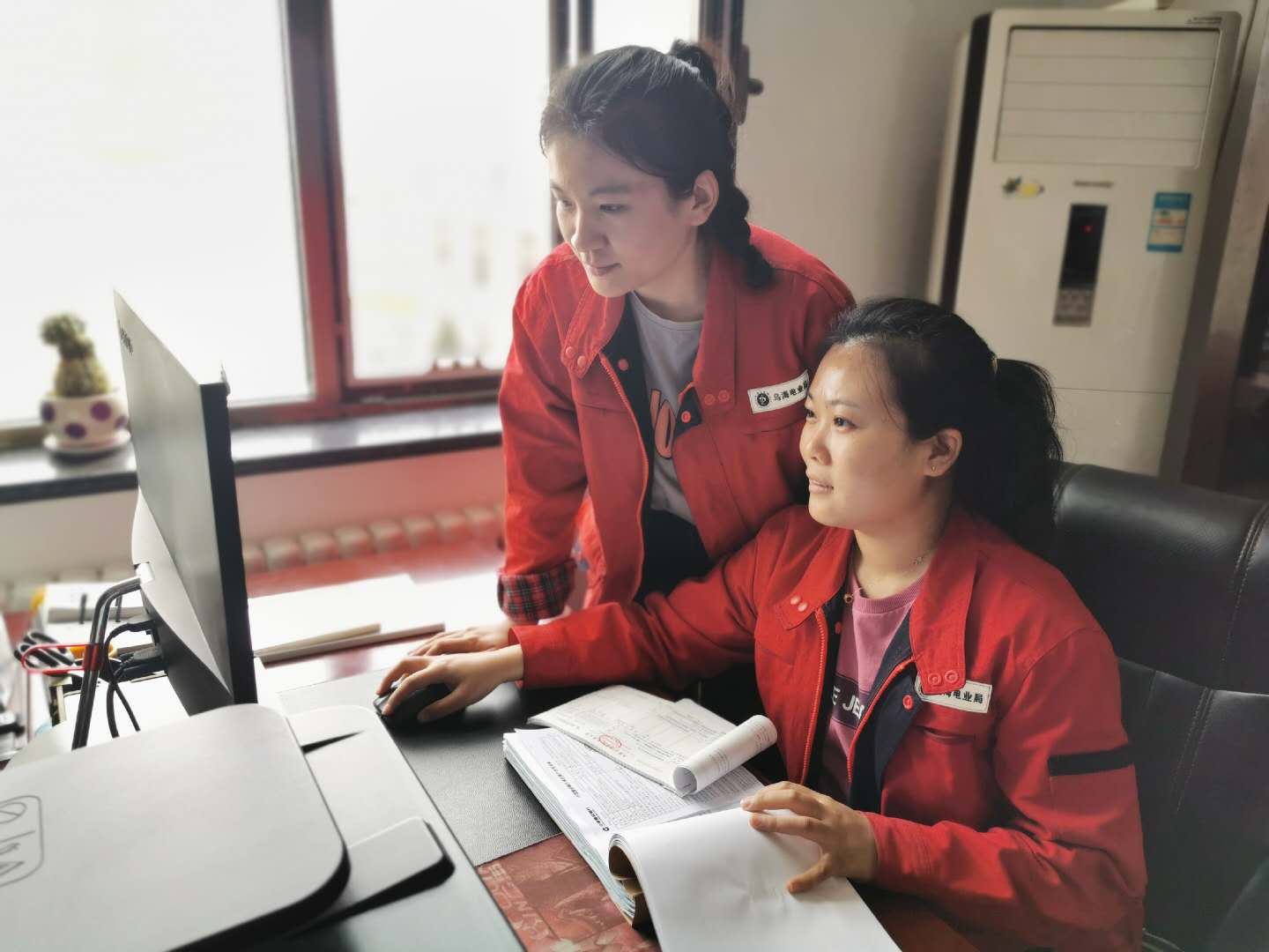 六五四供電分局：做好賬務(wù)自查，規(guī)范電費(fèi)管理