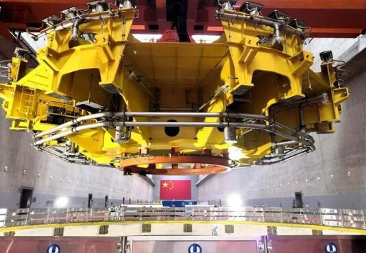 左右開“工”，三峽電站兩臺下機架同日回裝