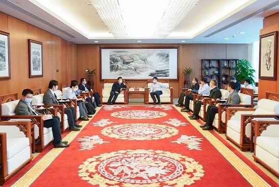 華能集團(tuán)有限公司總經(jīng)理、黨組副書記鄧建玲會(huì)見電力規(guī)劃設(shè)計(jì)總院院長(zhǎng)杜忠明