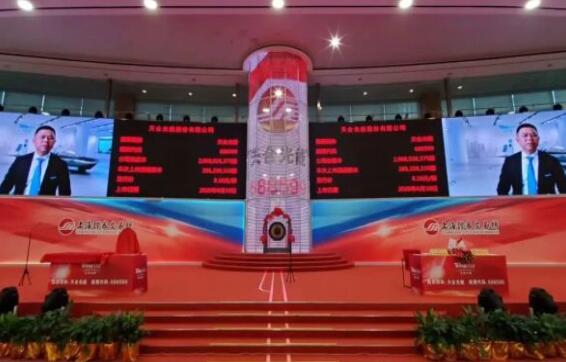 天合光能登陸A股，高紀(jì)凡再次敲響銅鑼