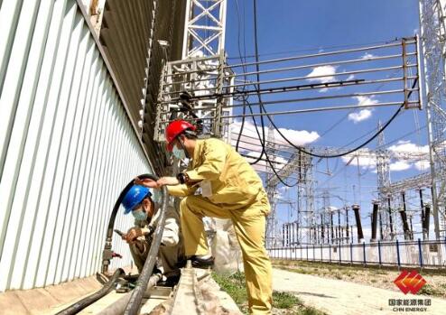 國(guó)家能源集團(tuán)寧夏電力公司全力應(yīng)對(duì)高溫“大烤”搶發(fā)電
