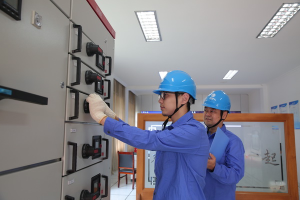 國網(wǎng)寧?？h供電公司：新型智能配電柜上線 助推用電側(cè)數(shù)字化轉(zhuǎn)型