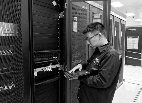 王?。?干一行,愛一行,鉆一行