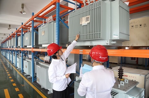 國網(wǎng)寧波市鄞州區(qū)供電公司：倉庫盤點(diǎn)，迎“冬峰”