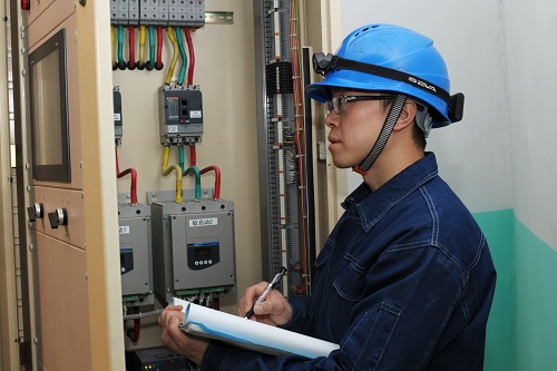 匠心踐初心 孜孜追夢(mèng)人——記國網(wǎng)劉家峽水電廠電氣分場(chǎng)—田波