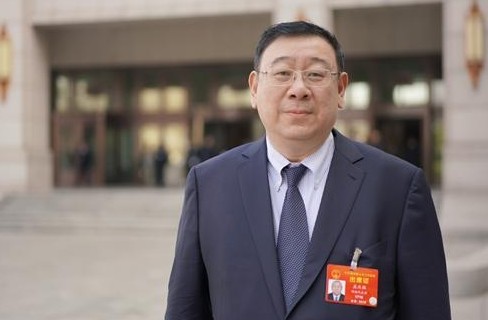 國(guó)網(wǎng)湖南省電力有限公司董事長(zhǎng)、黨委書(shū)記 孟慶強(qiáng):推動(dòng)電池儲(chǔ)能產(chǎn)業(yè)發(fā)展 助力實(shí)現(xiàn)碳達(dá)峰、碳中和目標(biāo)