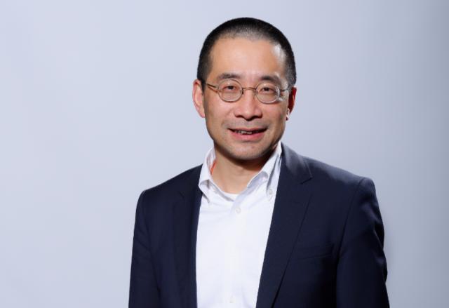 施耐德電氣全球執(zhí)行副總裁、中國區(qū)總裁尹正：提升能源效率助力實現(xiàn)碳中和