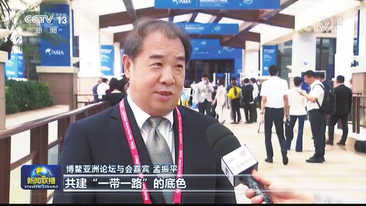 南方電網(wǎng)公司董事長、黨組書記孟振平接受央視《新聞聯(lián)播》采訪