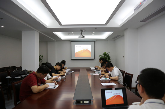 國(guó)網(wǎng)寧波奉化區(qū)供電：扣好從業(yè)“第一粒紐扣”，開(kāi)啟新員工廉潔守護(hù)