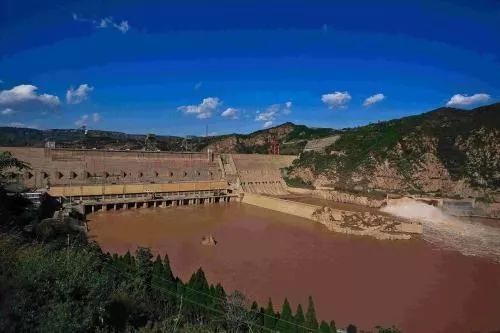 高效運(yùn)轉(zhuǎn)話改革，立規(guī)定矩繪藍(lán)圖——三門峽發(fā)電公司將建章立制貫穿機(jī)構(gòu)改革全過程