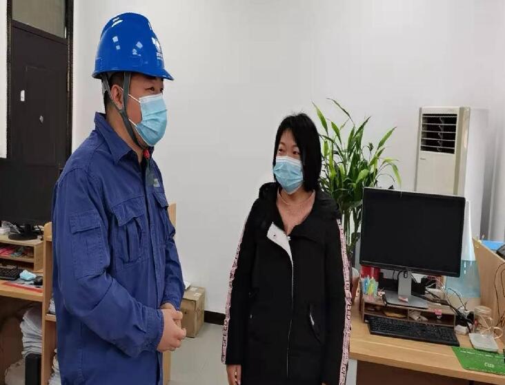 國網(wǎng)城固供電公司：走訪小微企業(yè)，當(dāng)好“電管家”