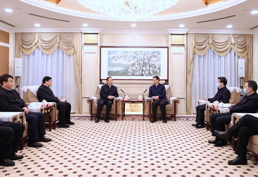 國家電網(wǎng)董事長辛保安、總經(jīng)理張智剛與江蘇省省長許昆林舉行會(huì)談