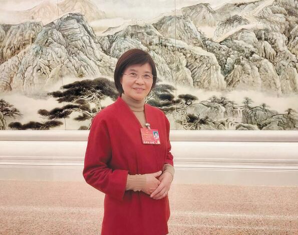 可靠電力助推紡織業(yè)綠色智能轉(zhuǎn)型——訪全國(guó)人大代表、江蘇陽(yáng)光集團(tuán)黨委書(shū)記、江蘇陽(yáng)光股份有限公司董事長(zhǎng)陳麗芬