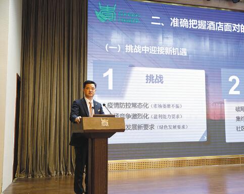 全身心投入，服務(wù)保障有溫度——記國(guó)家電網(wǎng)公司特等勞模楊艷勇