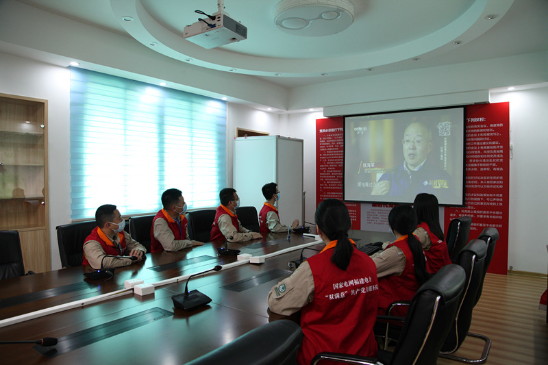 國網(wǎng)古田縣供電公司掀起學(xué)習(xí)“時代楷?！卞X海軍同志先進事跡熱潮