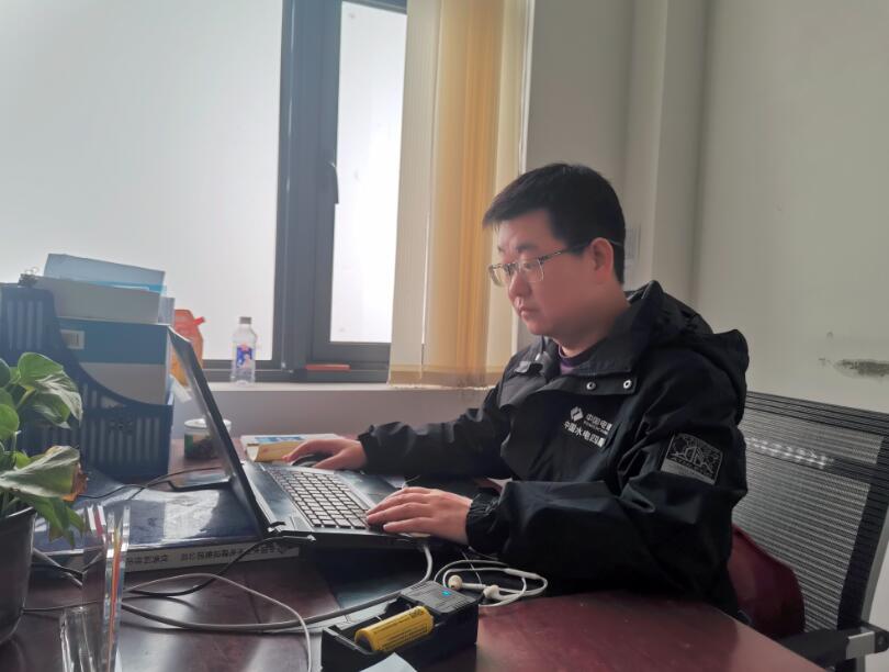 劉凡武：砥礪深耕志未泯，不負(fù)山河不負(fù)卿