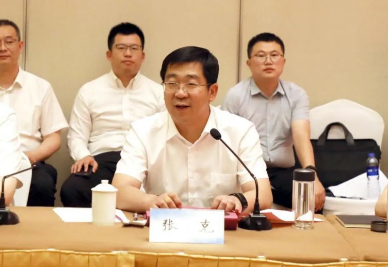 協(xié)鑫、徐工聯(lián)手！布局新能源