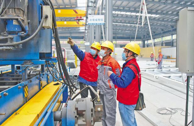 國網(wǎng)四川電力:推動(dòng)惠企政策落地 全力助企紓困解難