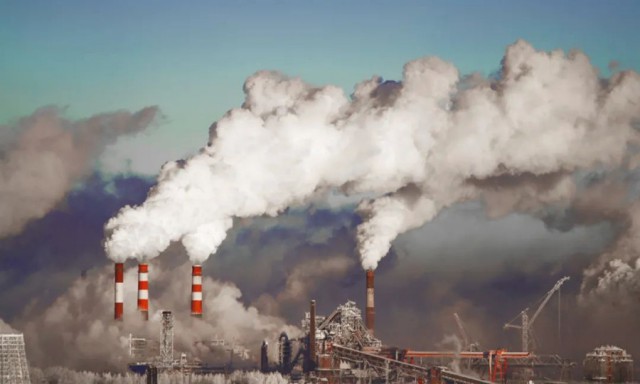 全球進(jìn)入“燒烤”模式：氣候變暖前所未有，能源轉(zhuǎn)型卻面臨挑戰(zhàn)……