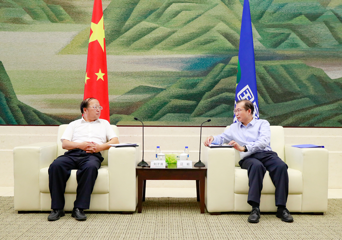 國(guó)家電投總經(jīng)理、黨組副書記江毅會(huì)見湖北省武漢市委常委、武漢經(jīng)開區(qū)工委書記劉子清