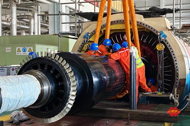 國(guó)家能源集團(tuán)安徽公司馬鞍山電廠發(fā)電機(jī)抽轉(zhuǎn)子一次成功