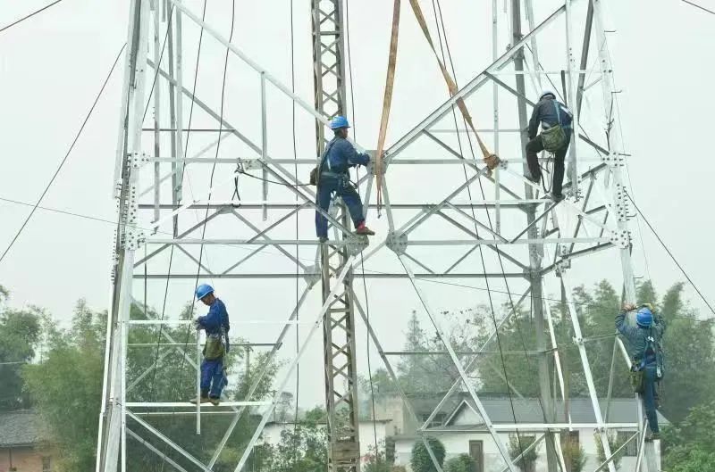 國網瀘州供電公司全力以赴確保迎峰度冬重點工程安全高效推進