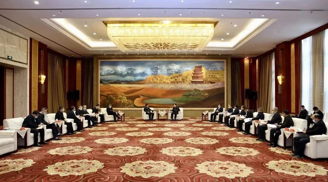 華能集團(tuán)總經(jīng)理、黨組副書記鄧建玲拜會甘肅省委書記胡昌升、省長任振鶴