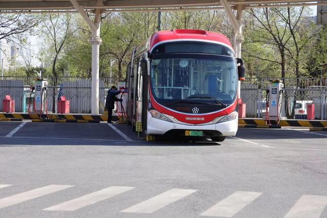 北京清潔能源、新能源公交車占比已超九成