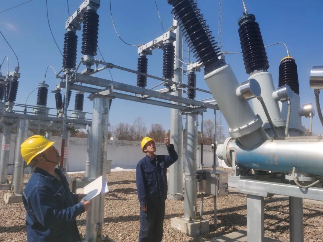國網(wǎng)漠河供電公司全力確?！拔逡弧蹦印半娏κ恪? width=
