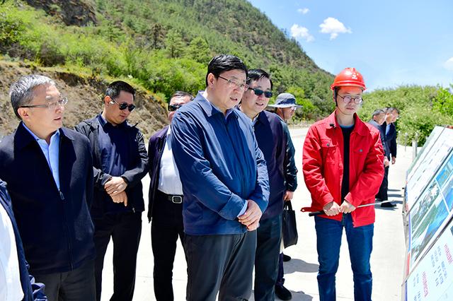 國家電網(wǎng)黨組副書記、總經(jīng)理張智剛深入西藏開展主題教育專題調(diào)研