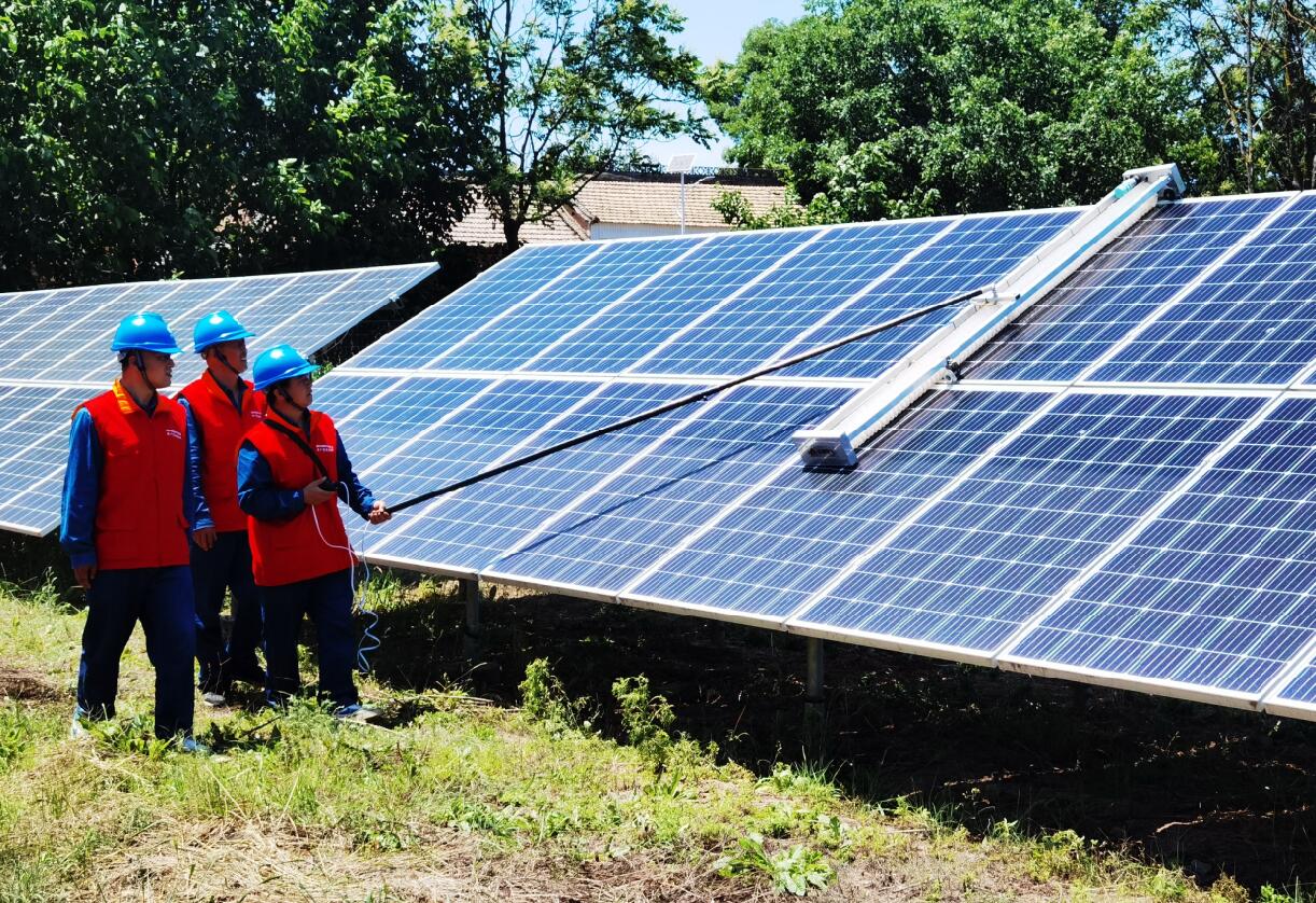 國網(wǎng)旬邑縣供電公司光伏助農(nóng)，數(shù)智促富，擦亮新時(shí)代鄉(xiāng)村振興“陽光路”