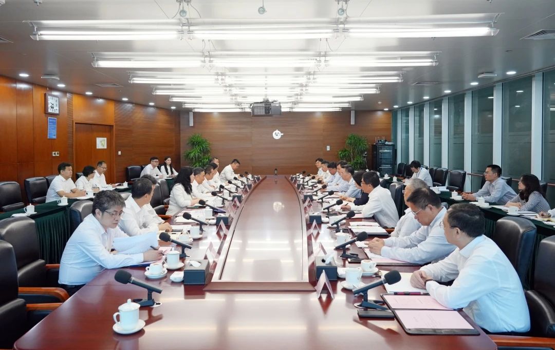 中國能建黨委書記、董事長宋海良與中國海油黨組書記、董事長汪東進(jìn)會(huì)談