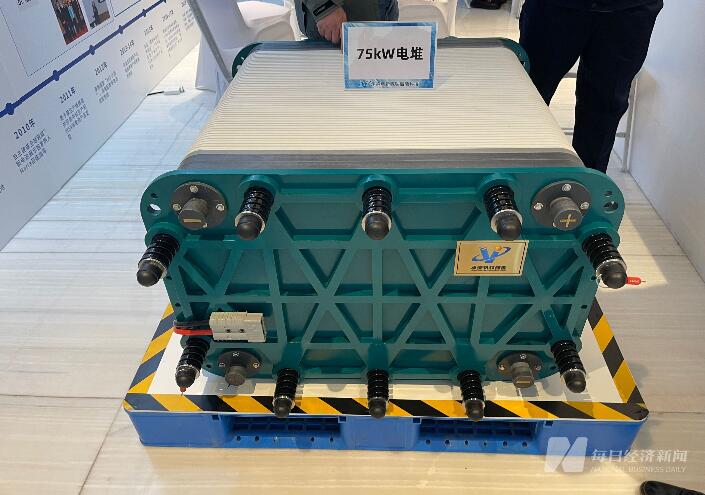 儲能“明星”釩電池迫切需要規(guī)?；瘧茫荷a(chǎn)仍需降成本，下游盼好的商業(yè)運營模式