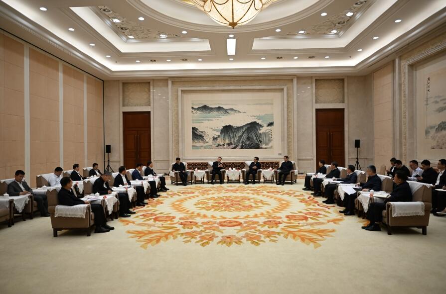 三峽集團董事長、黨組書雷鳴山拜會江蘇省委書記信長星、 省長許昆林