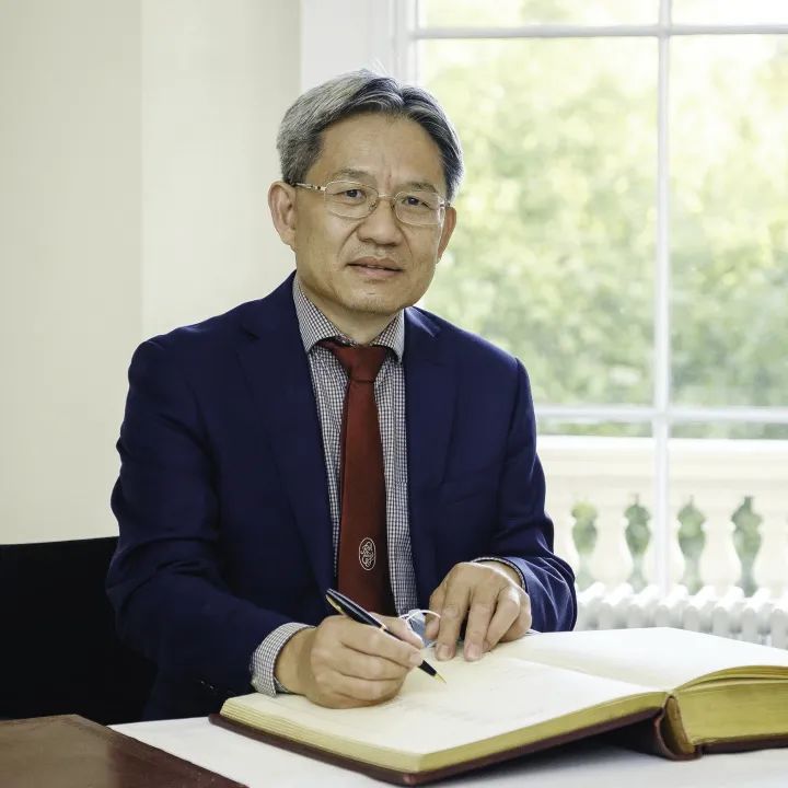 英國皇家工程院院士丁玉龍:液態(tài)空氣儲(chǔ)能大有可為