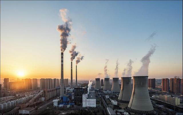 爭議容量電價(jià)：煤電吃上“低?！保珓e想過“小康”生活