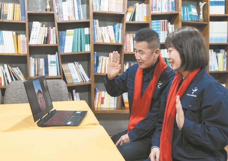 紅船精神代代傳 優(yōu)化服務(wù)促發(fā)展——記“國網(wǎng)楷?！眹译娋W(wǎng)浙江電力(嘉興)紅船共產(chǎn)黨員服務(wù)隊(duì)