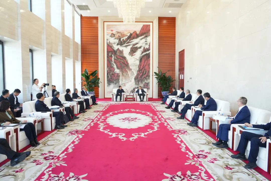 中國能建黨委書記、董事長宋海良與吉林省副省長李國強會談