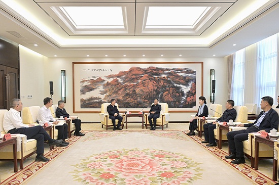 華能集團黨組書記、董事長溫樞剛拜會內蒙古自治區(qū)黨委書記孫紹騁、自治區(qū)主席王莉霞