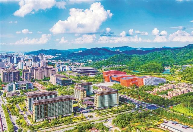 廣州白云區(qū)傳統(tǒng)優(yōu)勢(shì)產(chǎn)業(yè)“四化”升級(jí)，新型儲(chǔ)能競(jìng)逐“萬(wàn)億”賽道