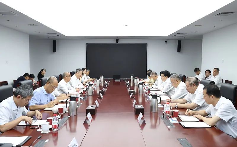 國家電網(wǎng)公司董事長、黨組書記張智剛拜訪懷柔實驗室并交流座談