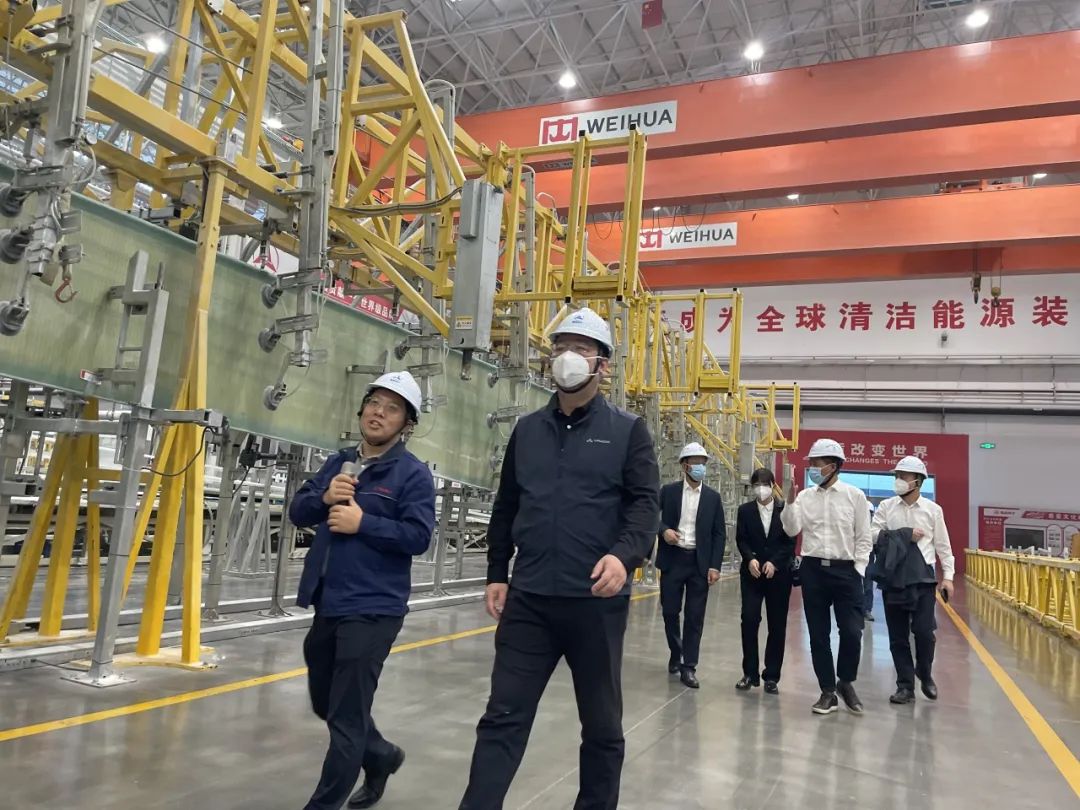 華電浙江公司黨委書記趙偉東赴中車株洲所、三一重能、湖南大學(xué)全國(guó)重點(diǎn)實(shí)驗(yàn)室開展高層交流活動(dòng)  華電浙江 2024年10月27日 18:46 浙江      10月24-26日，華電浙江公司黨委書記、執(zhí)行