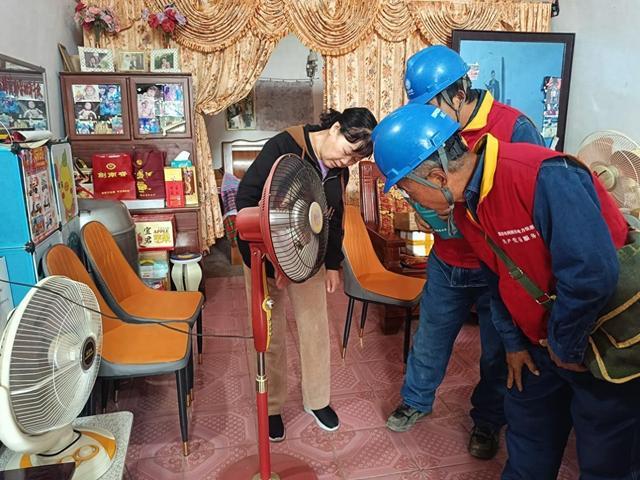 國網渭南供電公司優(yōu)質服務走在前 電力“十足”暖人心