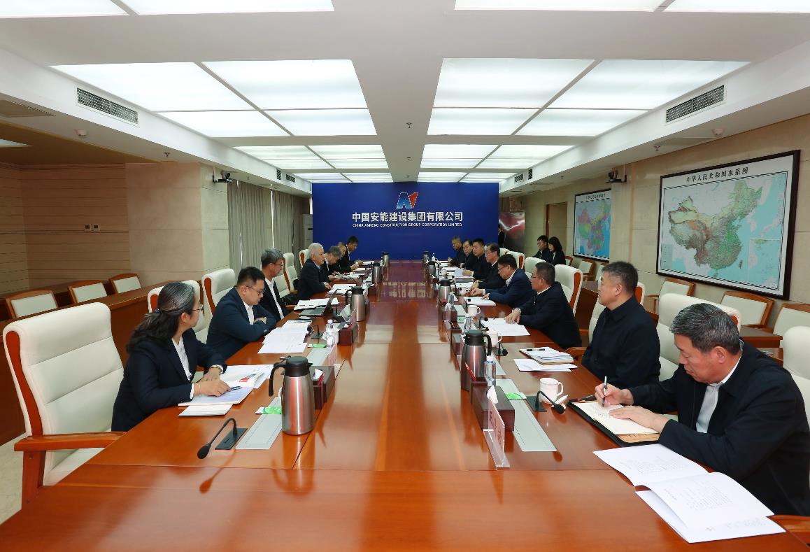 中國(guó)安能集團(tuán)黨委書記、董事長(zhǎng)陳奕輝與中國(guó)一重集團(tuán)黨委書記、董事長(zhǎng)徐鵬舉行工作會(huì)談
