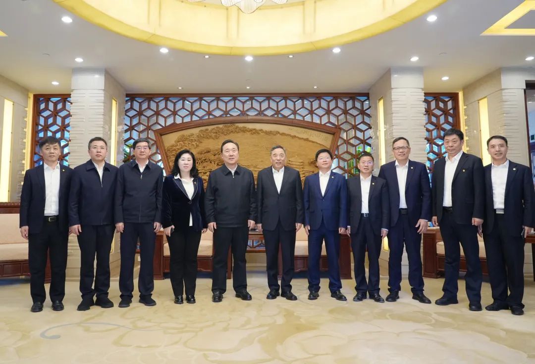 中國(guó)能建黨委書(shū)記、董事長(zhǎng)宋海良拜會(huì)浙江省委書(shū)記、省長(zhǎng)王浩