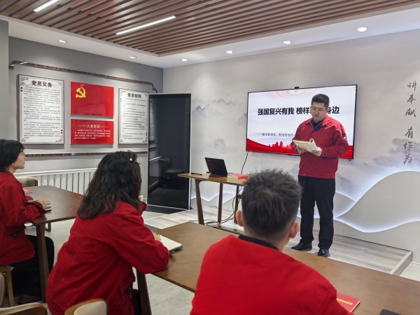 內(nèi)蒙古電力集團(tuán)烏海供電公司聯(lián)合支部： 學(xué)習(xí)北疆楷模，榜樣就在身邊