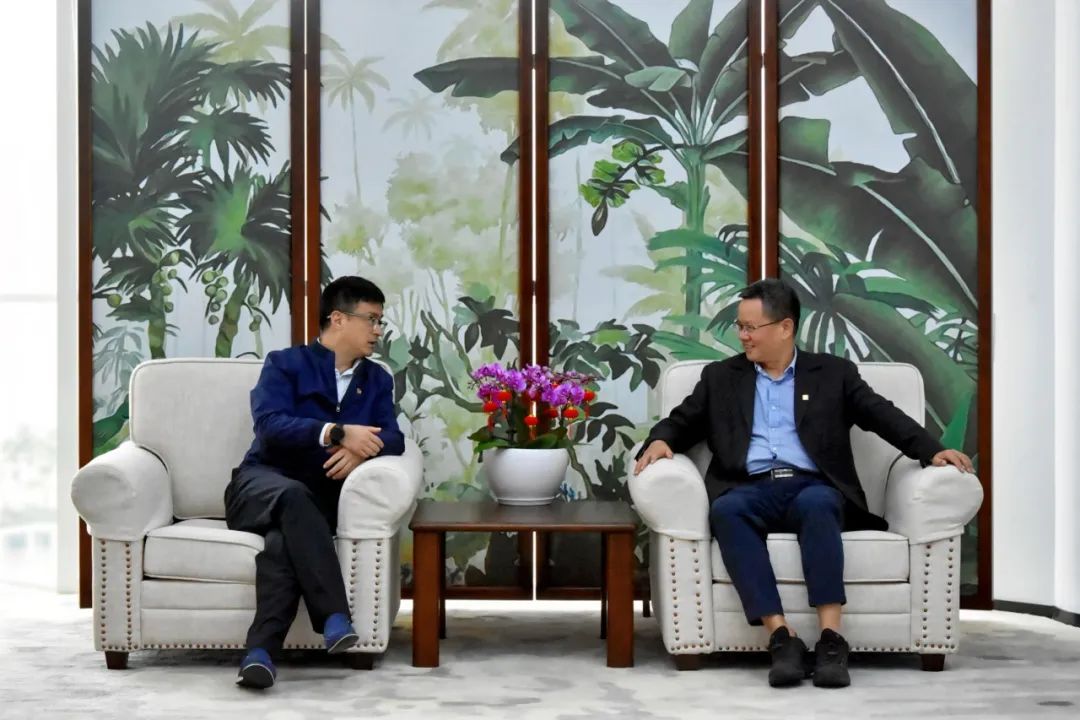國電投海南公司黨委副書記、總經(jīng)理劉波濤拜訪大唐海南公司黨委書記、董事長王俊啟