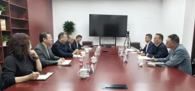 中國電力發(fā)展促進(jìn)會與上海電力大學(xué)舉行會談